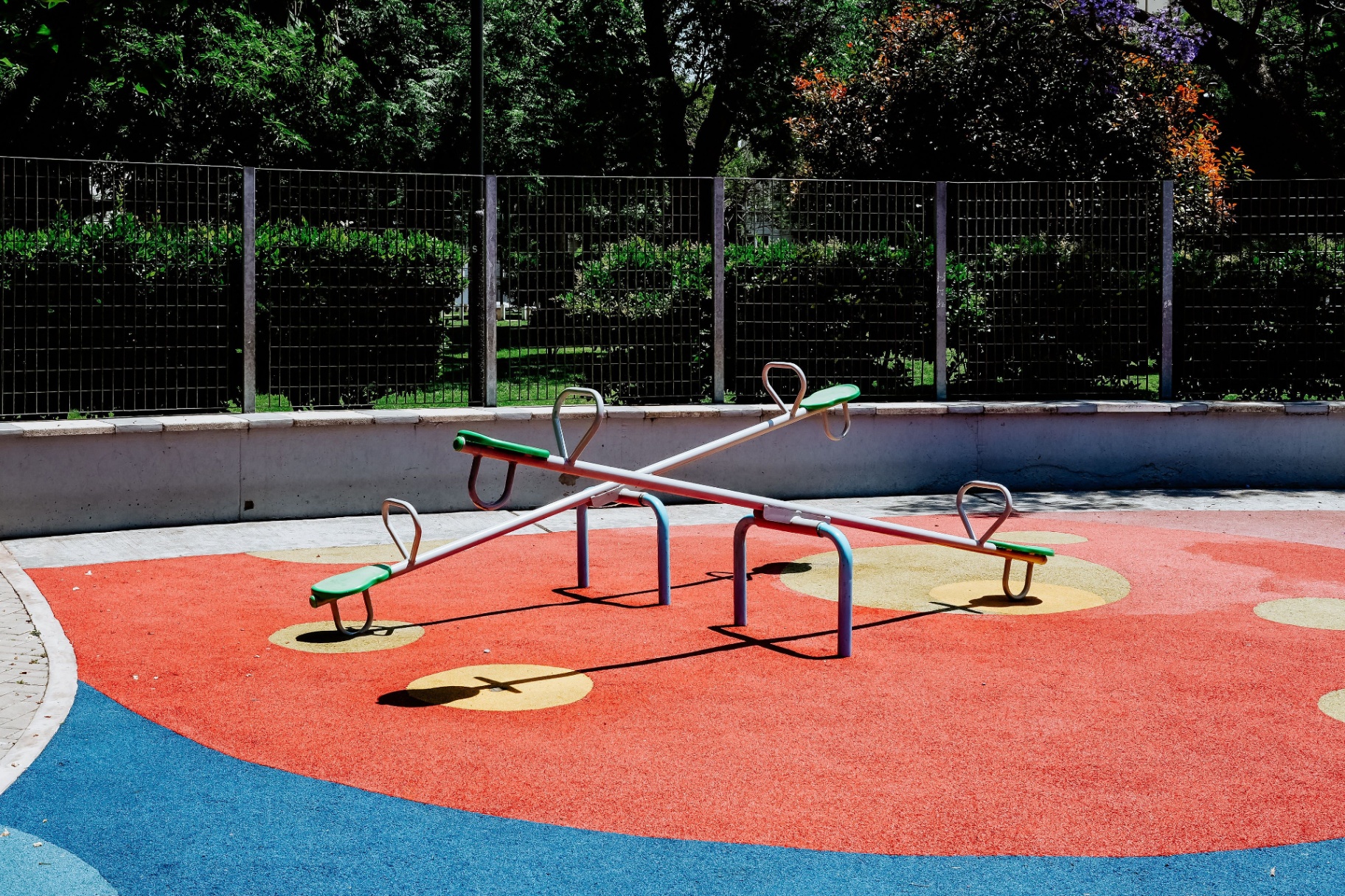 Aire de jeux collective sécurisée